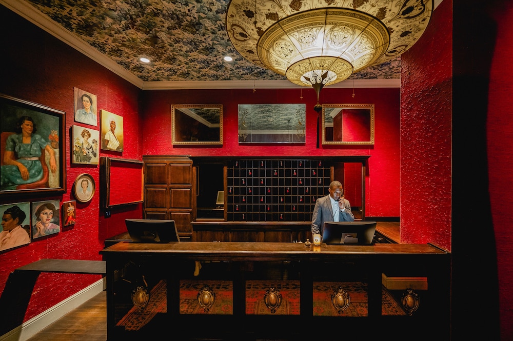 The Pontchartrain Hotel - photo 4