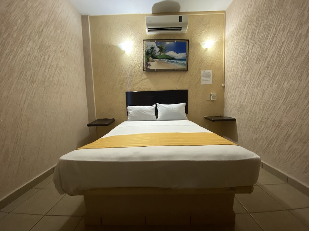 Hotel Mariposa in Ixtapa-Zihuatanejo, Mexico