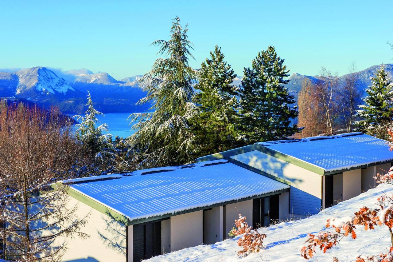 Le Pigneroux - carbon neutral hotel in Unknown City