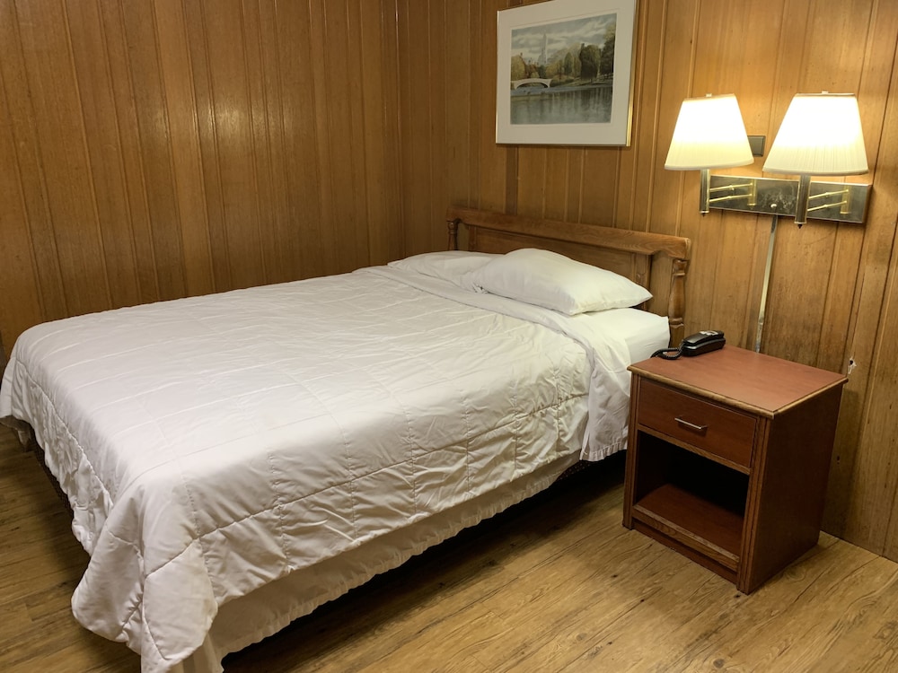 Lincoln Lodge - photo 9