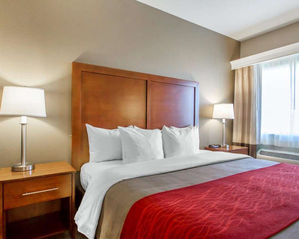 Comfort Inn Bolivar - photo 14