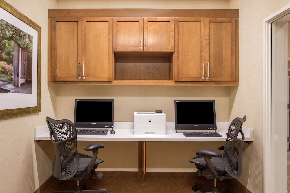 Hilton Garden Inn Olympia - photo 30