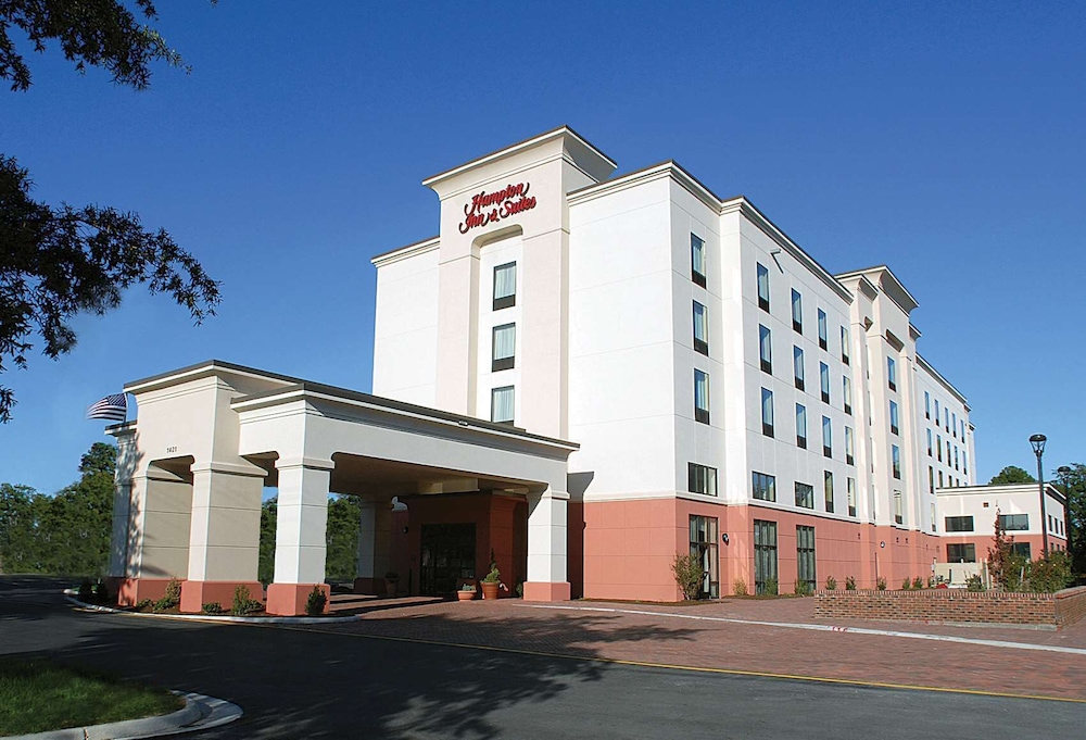 Hampton Inn & Suites Chesapeake Battlefield Blvd. - photo 54