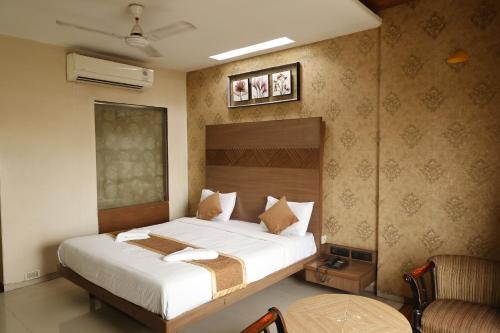 Hotel Sonia Chhatrapati Sambhajinagar A Pet Friendly Property