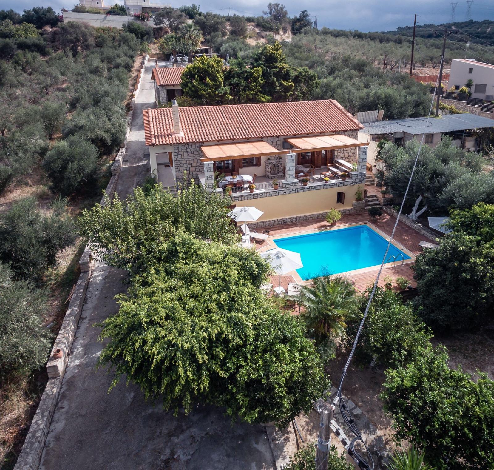 Amazing Villas in Crete — 4-Star Luxury Hotel in Rethymno, Greece