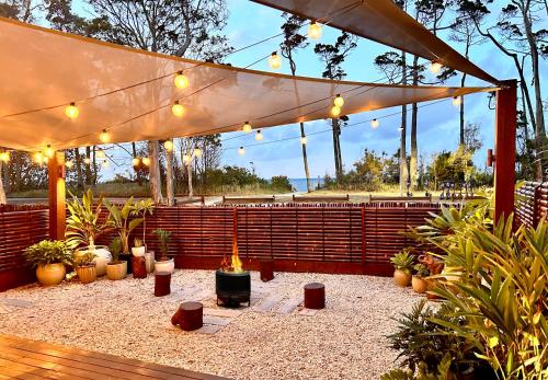 Vila Paus Satu Ocean Views Hervey Bay — 4-Star Luxury Hotel in Hervey Bay, Australia