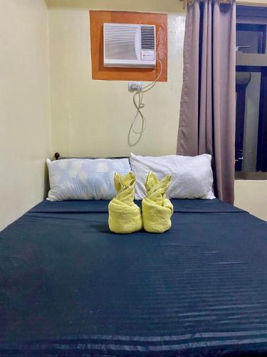 1Bedroom Condo Azalea With Free Wifi — 4-Star Luxury Hotel in Cebu City, Philippines
