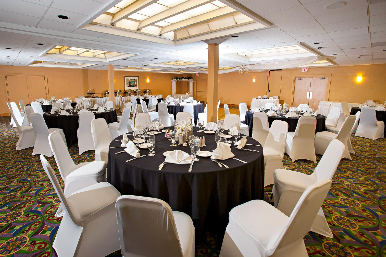 International Palms Resort - photo 41
