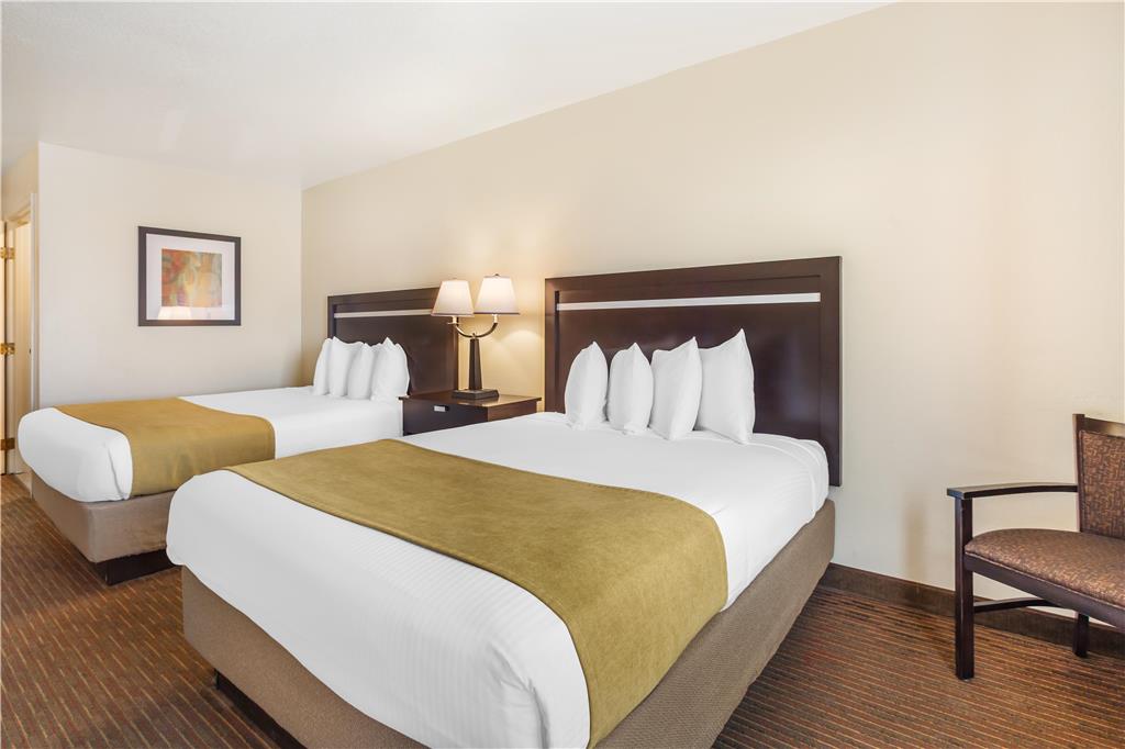 Best Western Luxury Inn - photo 19