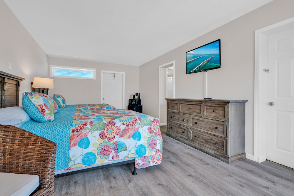 Coconut Cay Resort & Marina - photo 11