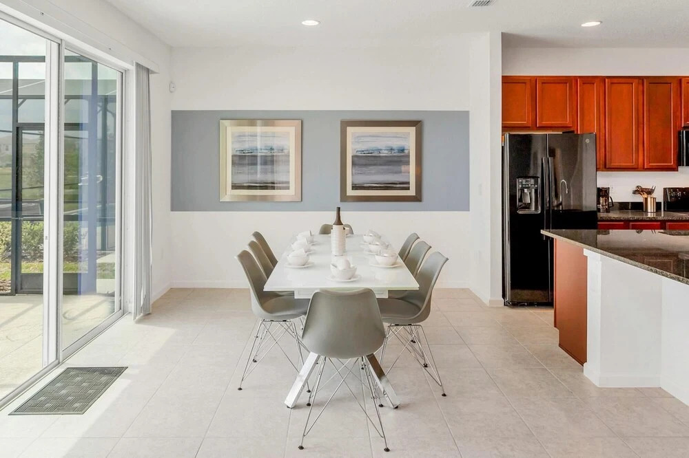 8BR Resort Mansion w Pool Games Room BBQ - photo 21