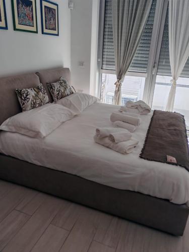 Suite Malu — 4-Star Luxury Hotel in Naples, Italy