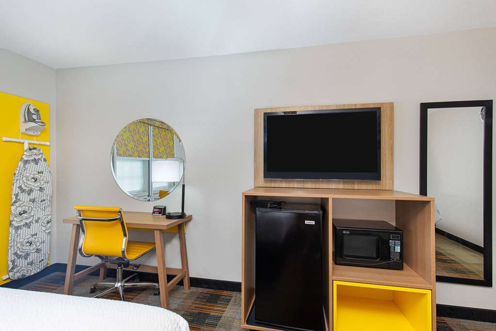 Days Inn by Wyndham Holladay - photo 28