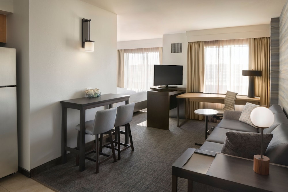 Residence Inn by Marriott Sacramento Downtown at Capitol Park - photo 14