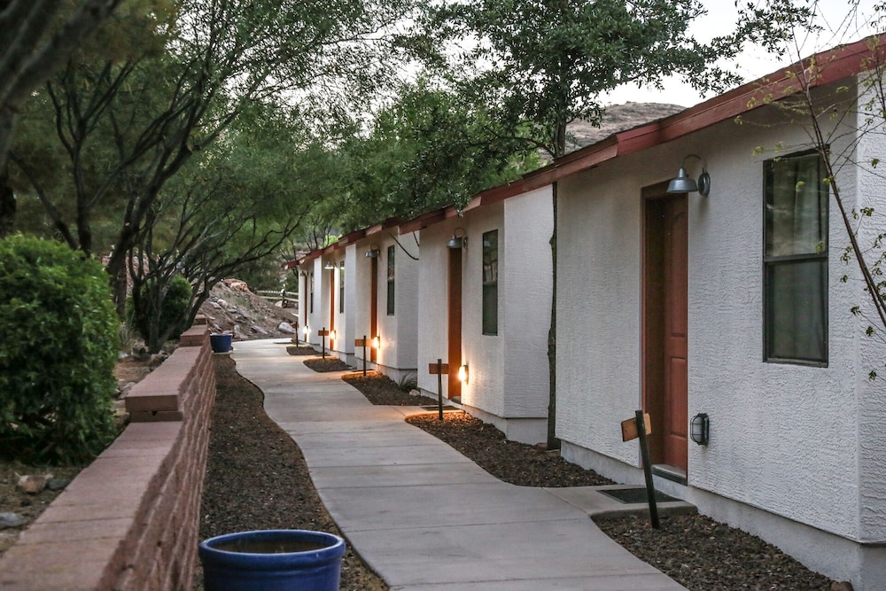 Creekside Lodge and Cabins - photo 18