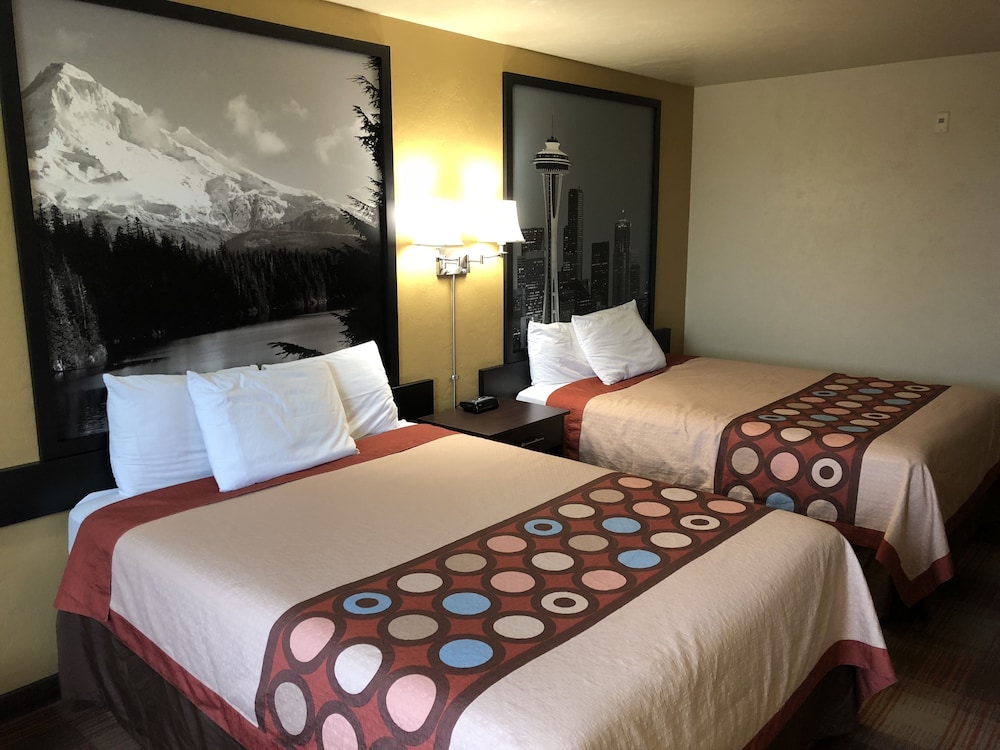 Super 8 by Wyndham Kennewick - photo 18