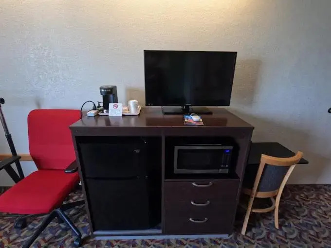 Pleasant Stay Inn & Suites Brooklyn - photo 25