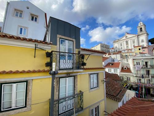 Alfama Cozy Loft — 4-Star Luxury Hotel in Lisbon, Portugal