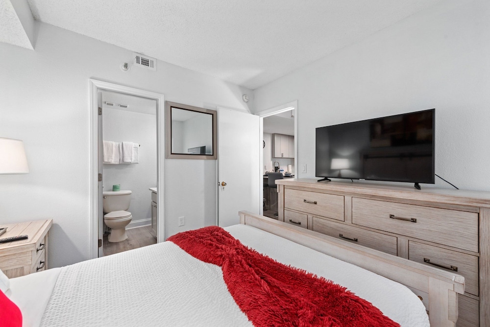 The Enclave Hotel and Suites - photo 7
