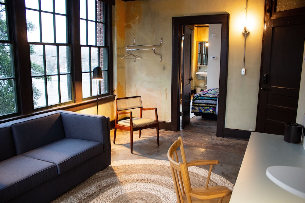 Travelers Hotel - photo 37