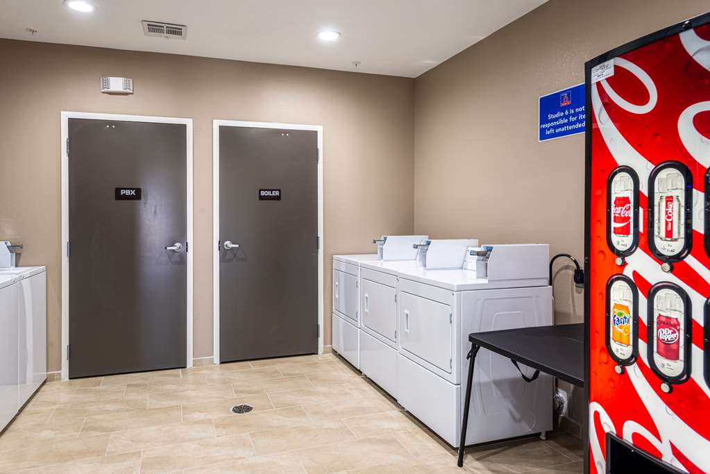 Studio 6 Lake Charles LA - photo 40