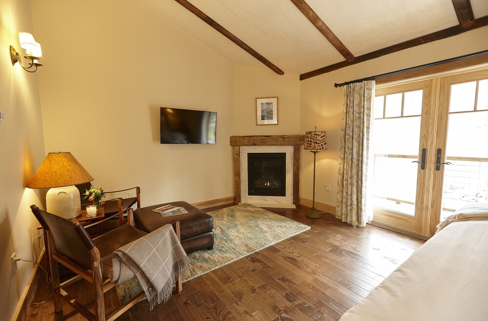 Seesaw's Lodge - photo 10