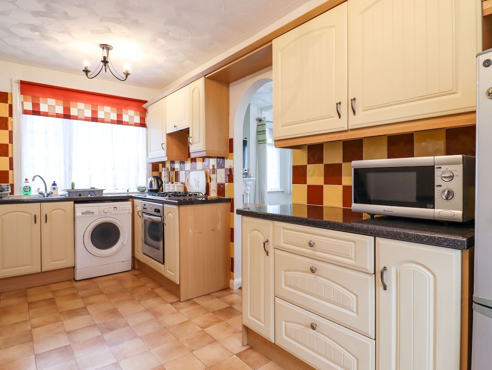 21 Crossways — Clacton-On-Sea — photo 4