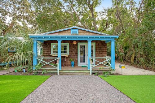 The Compound 3 Cottages — 4-Star Luxury Hotel in Folly Beach, United States