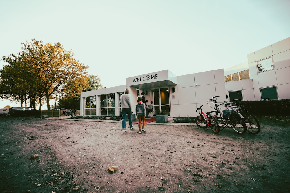 Travel Hotel Kruisem — hotel in Kruishoutem