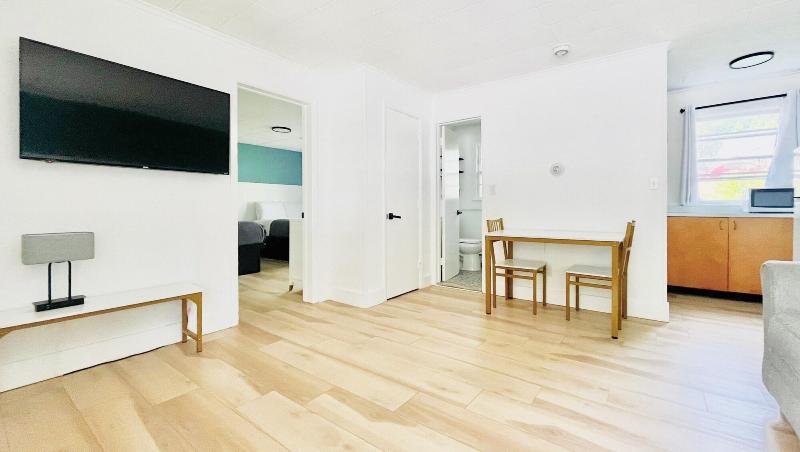 Motel Luzerne - photo 159