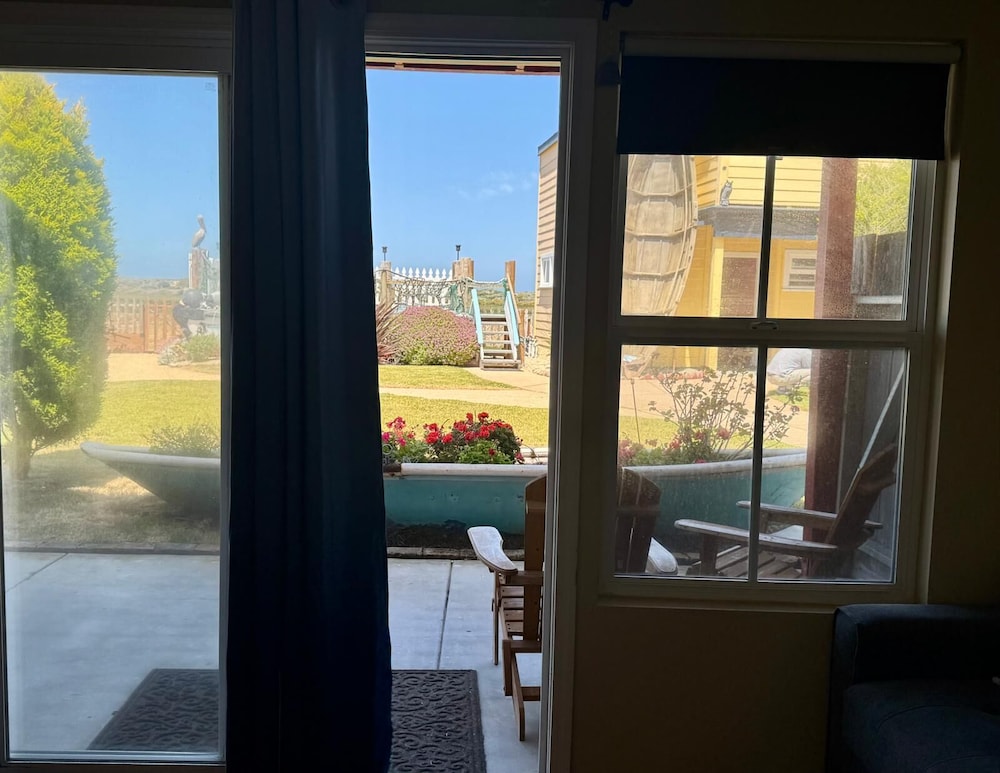 Captain's Inn at Moss Landing - photo 100