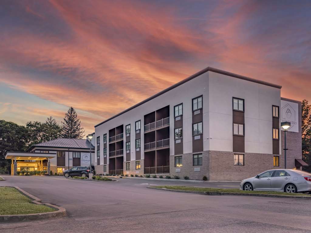 The Cranberry Ascend Hotel Collection - photo 3