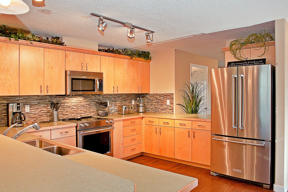 Outlook Condos at Oyhut Bay Resort - photo 9