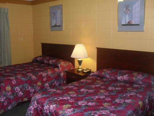 Sheridan Inn - photo 15