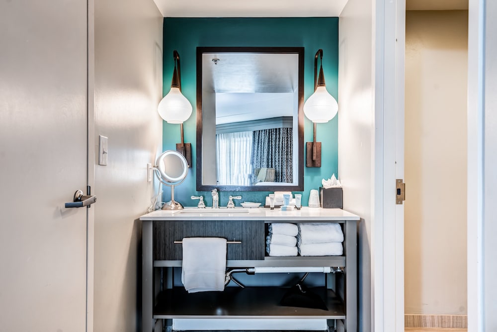 Hotel Indigo Atlanta Vinings by IHG - photo 20