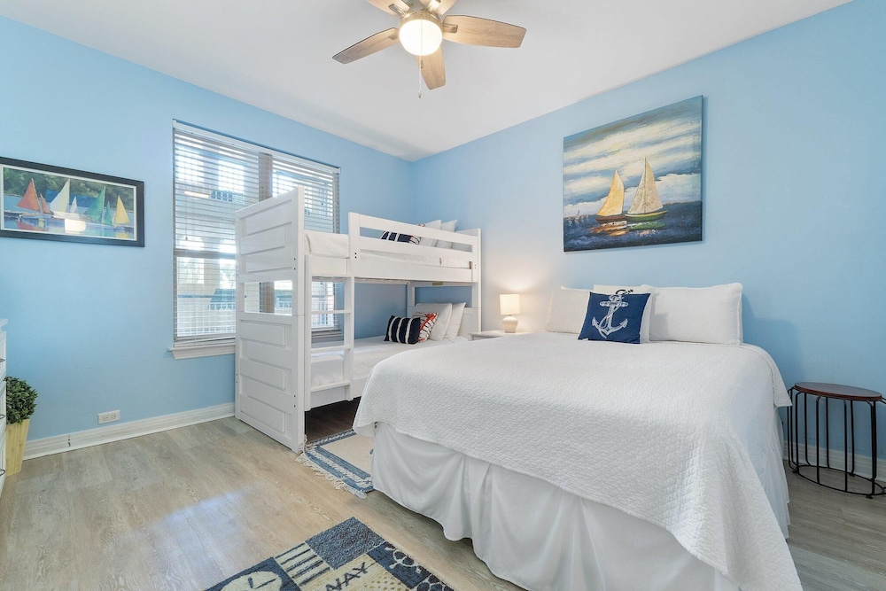 Beach Colony Tower 2C - photo 6