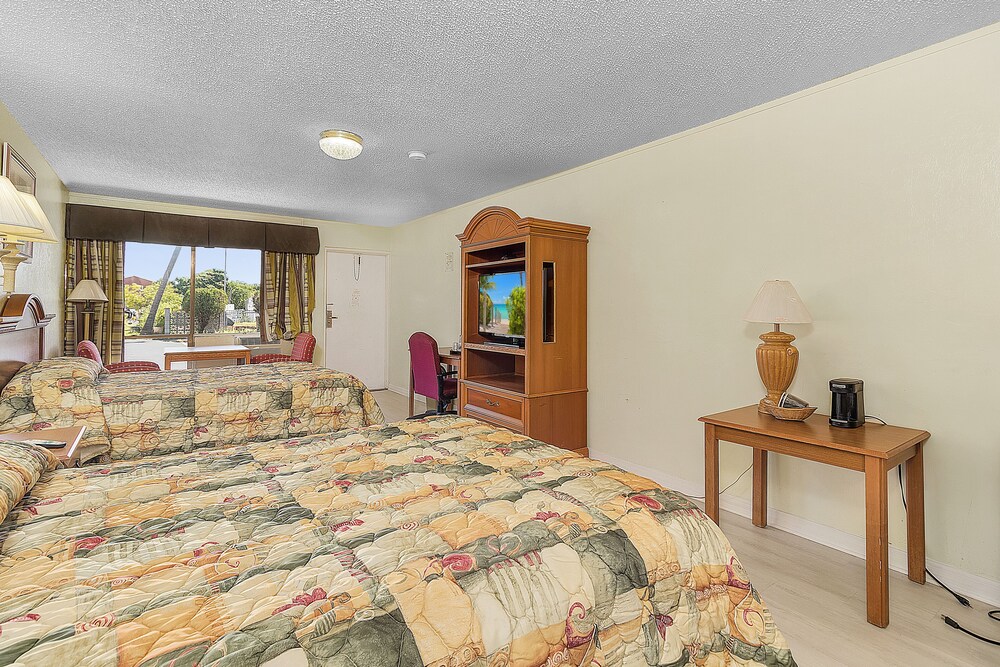 Tahitian Inn Motel - photo 6