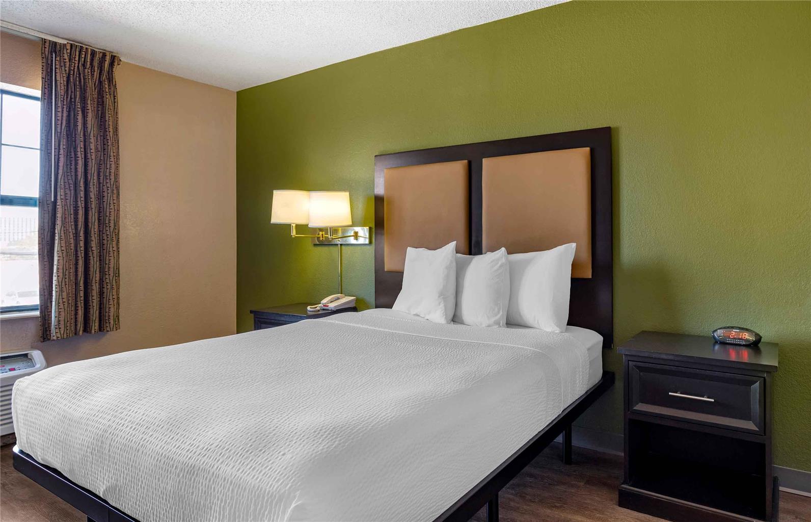 Extended Stay America Suites Houston Westchase Richmond - photo 12
