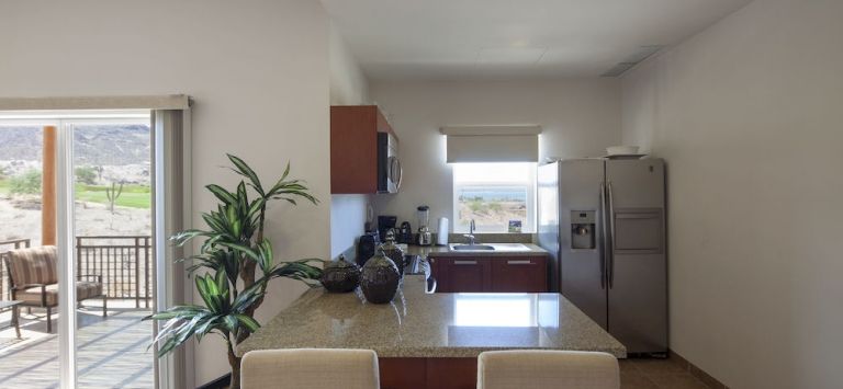 Las Colinas Costabaja Townhomes — 4-Star Luxury Hotel in La Paz, Mexico