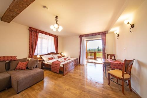 Residence Safari Resort Chateau — 4-Star Luxury Hotel in Borovany, Czech Republic