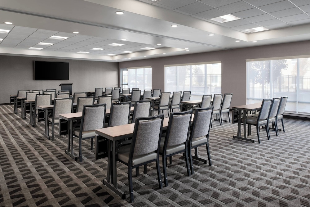 TownePlace Suites by Marriott Twin Falls - photo 27