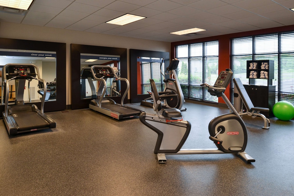 Hampton Inn Milford - photo 43