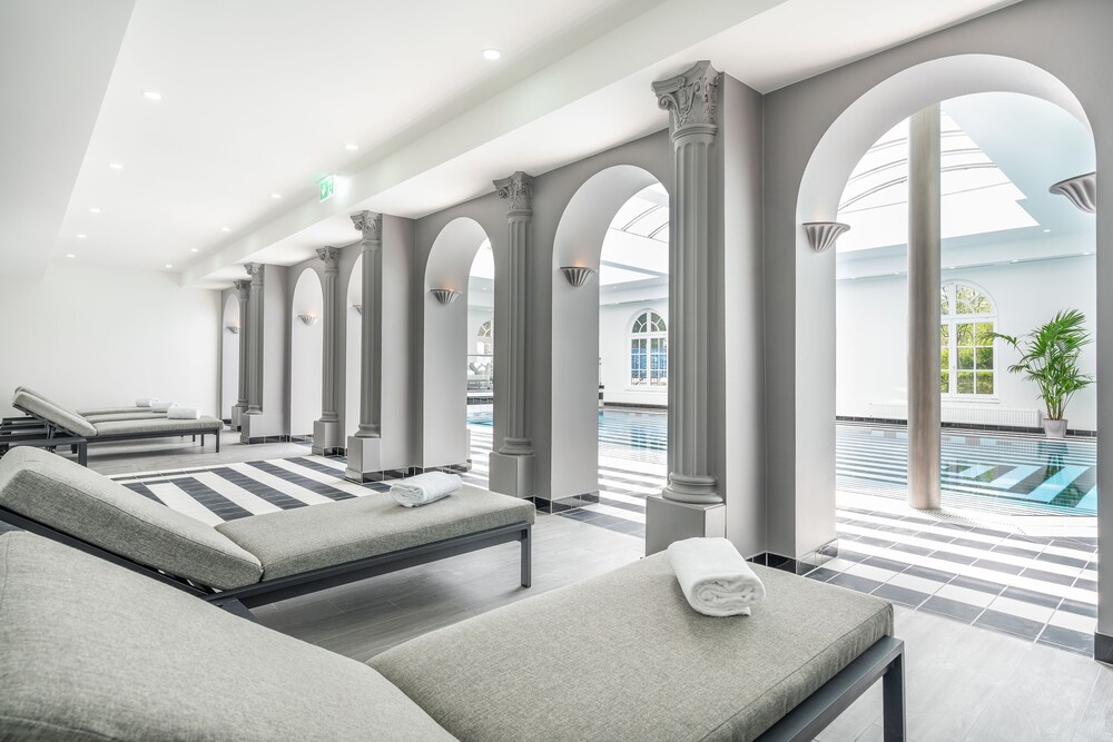 Strandhotel Ahlbeck — 4-Star Luxury Hotel in Ahlbeck, Germany