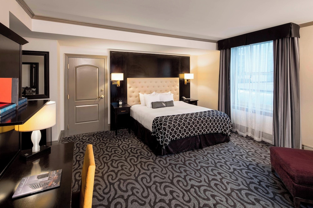 Hotel Blackhawk Autograph Collection - photo 18