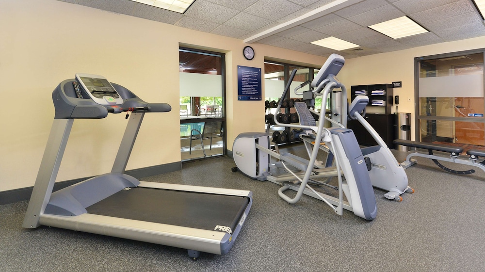 Hampton Inn Chicago Carol Stream - photo 24