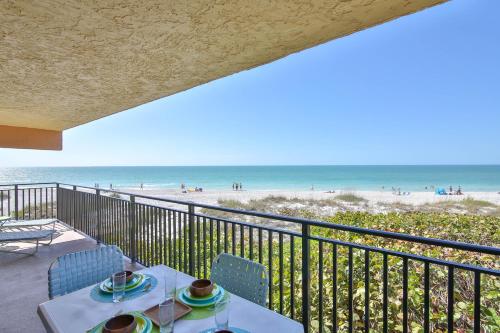 Beach Oasis - carbon neutral hotel in Holmes Beach