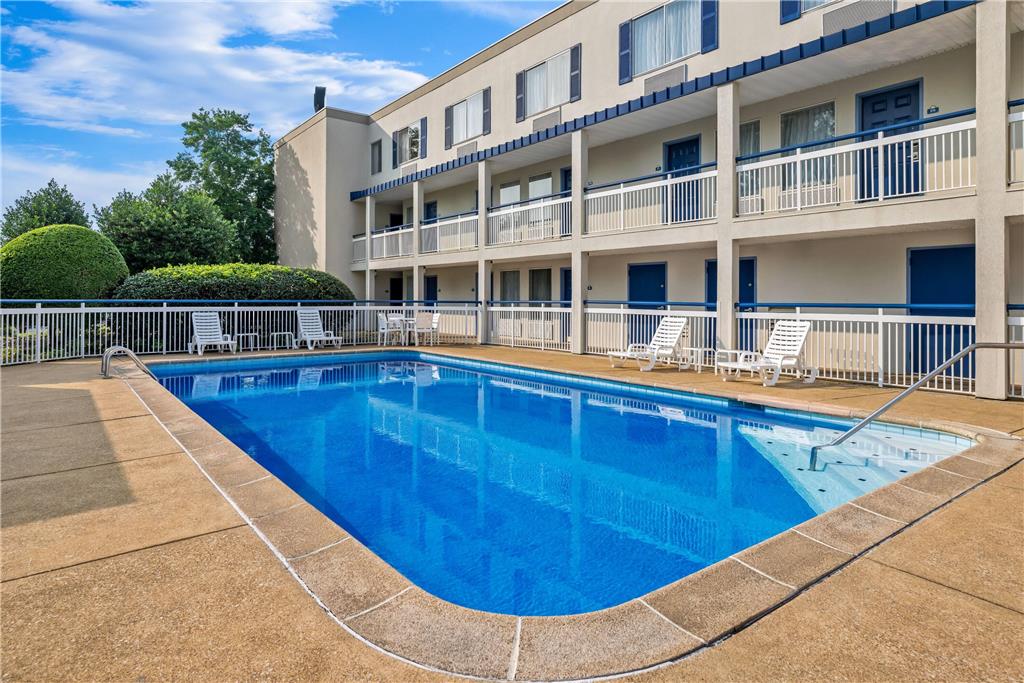 Days Inn by Wyndham Chattanooga Hamilton Place - photo 8