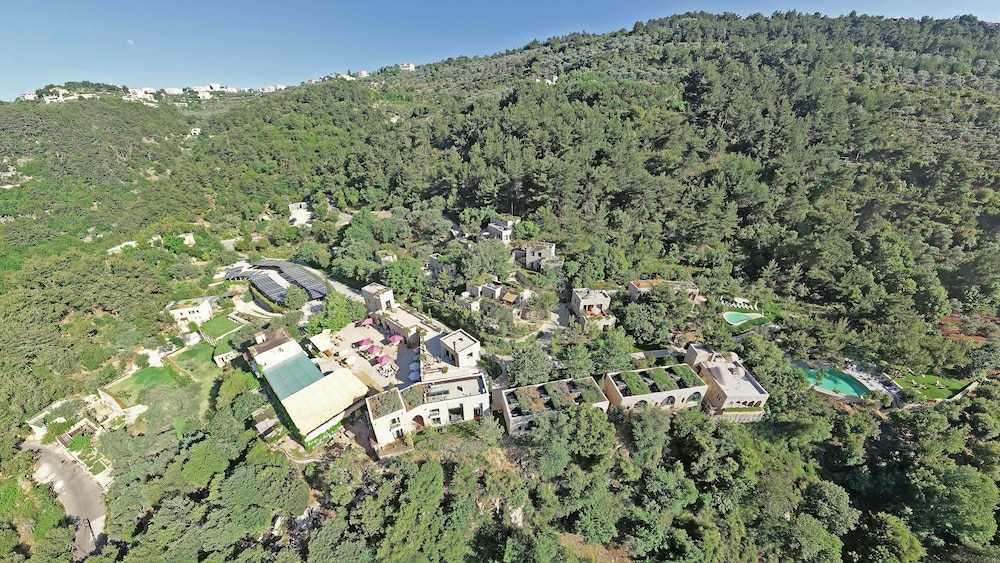 Bkerzay - carbon neutral hotel in Beirut