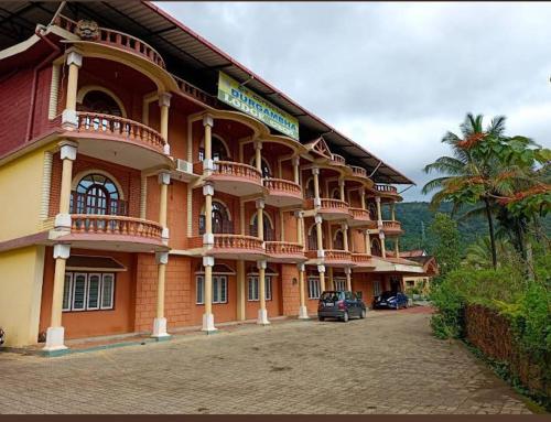 Sri Durgamba Comforts - last minute hotel in Chikmagalur