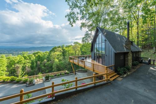 Hudson’s Peak on Leisure Mountain in Asheville, United States
